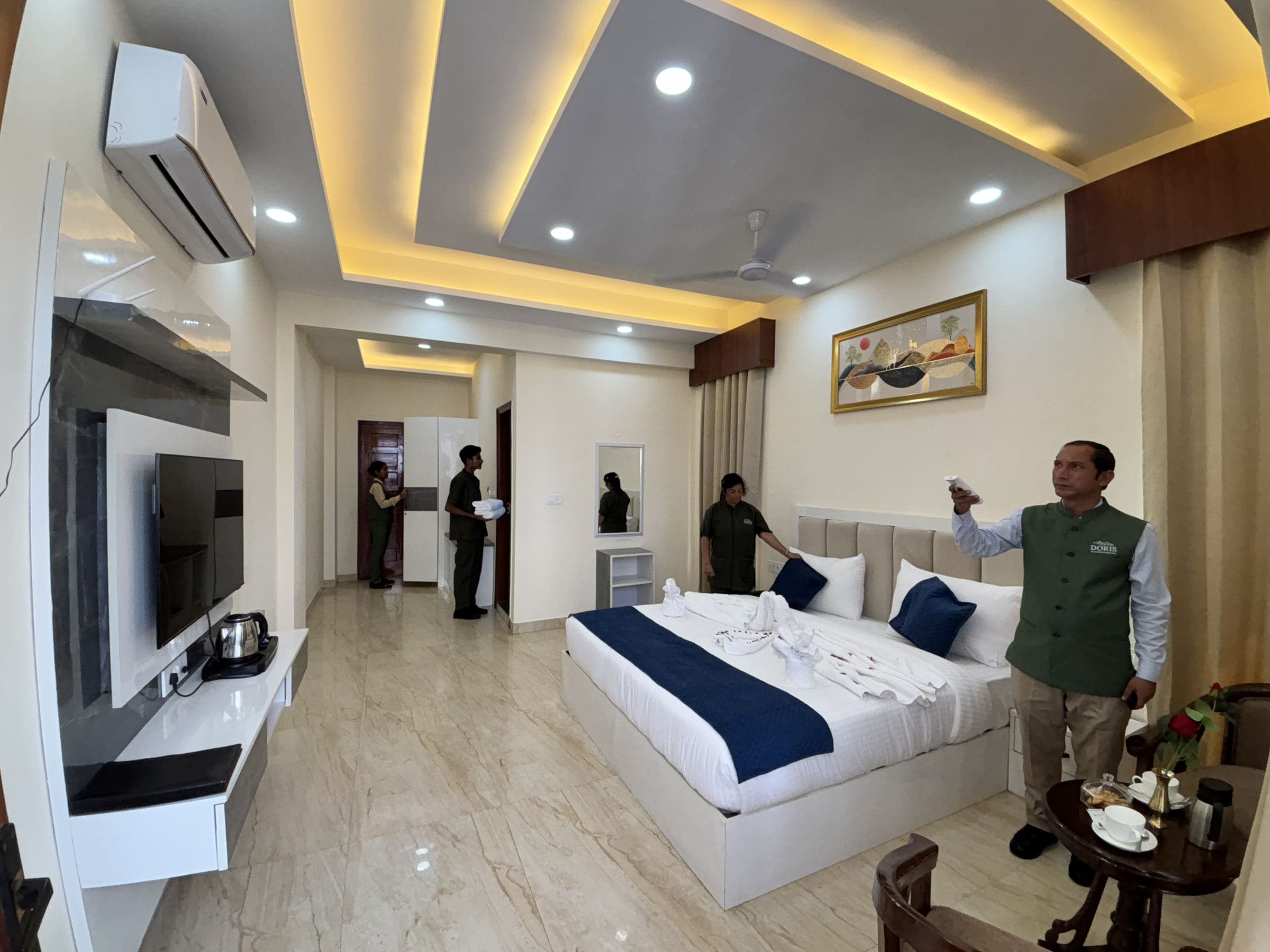 room photo